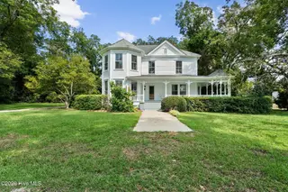 102 N Oak Street, Chadbourn, NC 28431 – photo 2: 1_DSC04562