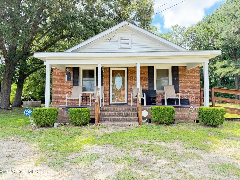 3606 Central Heights Road, Goldsboro, NC 27534 – photo 1 of 39: Front of Home