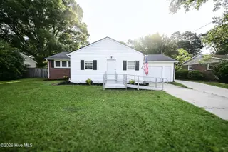 704 Henderson Drive, Jacksonville, NC 28540 – photo 1