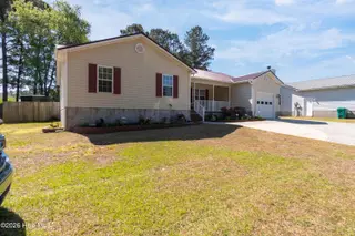 623 Queens Creek Road, Hubert, NC 28539 – photo 2: 004-623 Queens Creek-4