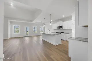 4052 Smoked Maple Drive 48, Leland, NC 28451 – photo 15: 14_kitchen