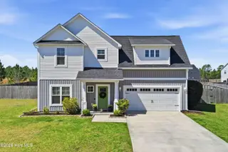 208 Chestwood Drive, Hubert, NC 28539 – photo 1: Front