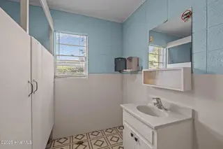 275 W Us 70 Highway W, Havelock, NC 28532 – photo 21: Men's Restrooms