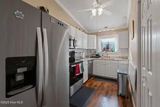 3147 Fox Run Drive, Kinston, NC 28504 – photo 9: 5T5A1667