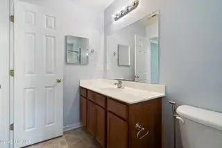 268 Brookstone Way, Jacksonville, NC 28546 – photo 15: hall bath