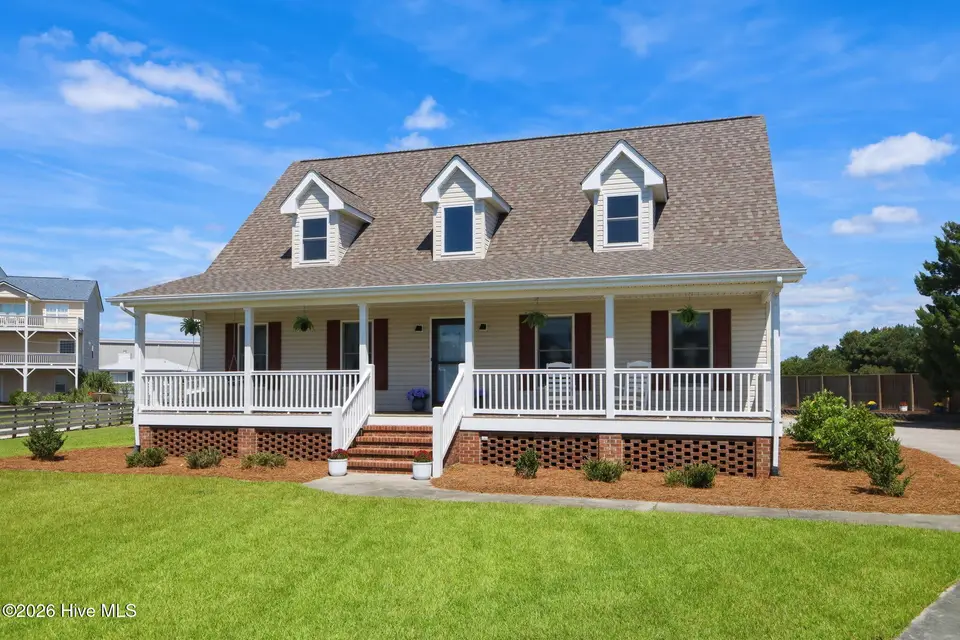 105 Franklin Court, Cedar Point, NC 28584 – photo 1 of 53: 1 105 Franklin Court