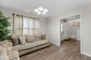 305 Providence Drive, Jacksonville, NC 28546 – photo 10