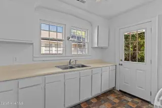 1910 Church Street, Wilmington, NC 28403 – photo 18: 13-web-or-mls-BTS07396