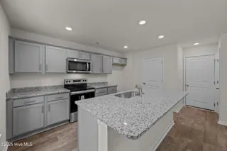 4016 Atlantic Avenue, New Bern, NC 28560 – photo 14: 13-web-or-mls-0C0A1042