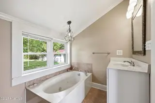 3246 Cedar Island Road, Cedar Island, NC 28520 – photo 18: Primary bathroom