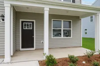 1083 Queensland Lane, Ayden, NC 28513 – photo 5: 6-web-or-mls-LHV_5746