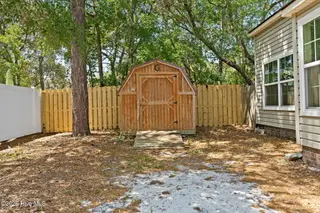 159 NW 9th Street, Oak Island, NC 28465 – photo 4: 4-web-or-mls-CAMMediaLLC.com (13 of 37)