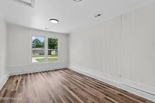 300 Walnut Drive, Jacksonville, NC 28540 – photo 16