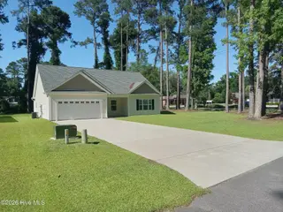525 Vineland Drive, Whiteville, NC 28472 – photo 3: 1000014705