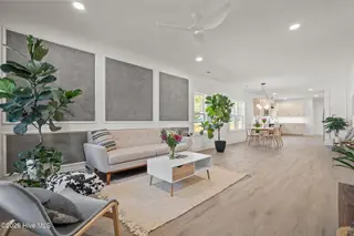 2149 Washington Street, Wilmington, NC 28401 – photo 8: 31-web-or-mls-DSC00368