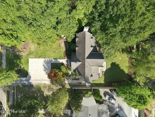 1702 E 5th Street, Greenville, NC 27858 – photo 8: 9-web-or-mls-DJI_20260908161043_0055_D