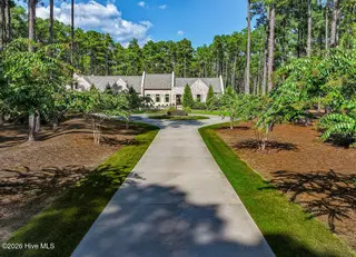 40 Cherry Hill Drive, Pinehurst, NC 28374 – photo 3: 260904-40CherryHill-14