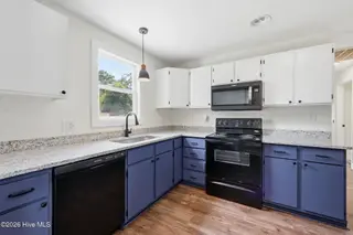 325 Miller Boulevard, Havelock, NC 28532 – photo 10: 18-web-or-mls-0C0A6991_edit