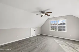 111 Summercreek Drive, Jacksonville, NC 28546 — 4-bedroom home in Bay Meadows, Jacksonville, NC, photo 19 of 32
