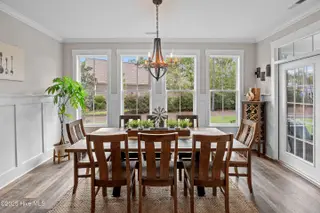 3997 Wyndmere Drive, Southport, NC 28461 – photo 16: Decorative Accented Wall Design