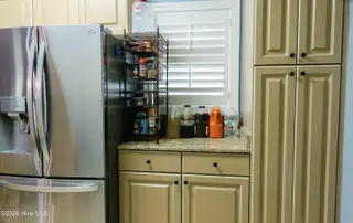 377 Victoria Drive, Chocowinity, NC 27817 – photo 21: Kitchen 377Victoria-5021