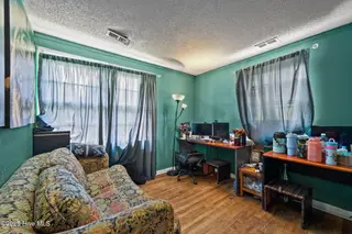 610 Vernon Drive, Jacksonville, NC 28540 – photo 7: Room 1