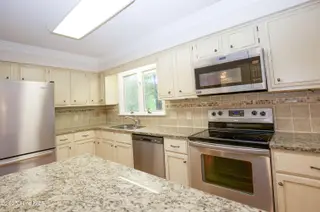 234 Lakeview Drive, Whispering Pines, NC 28327 – photo 16: 234 Lakeview Dr-36