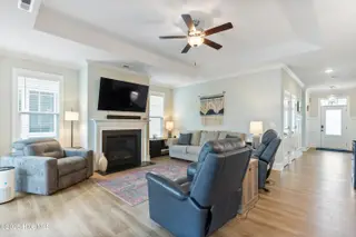 9006 Mango Bay Court NE, Leland, NC 28451 — 3-bedroom home in Compass Pointe, Leland, NC, photo 5 of 74: mls-IMG_2998