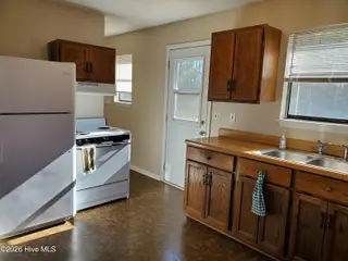 113 Quail Point Drive, Hubert, NC 28539 — 2-bedroom home in Quail Point, Hubert, NC, photo 8 of 21