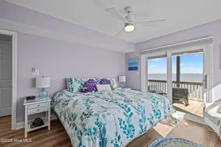 2506 Emerald Drive E, Emerald Isle, NC 28594 – photo 10: 5-web-or-mls-1S3A6413
