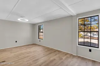 115 Grassy Meadow Drive, Richlands, NC 28574 — 3-bedroom manufactured home in Grassy Meadows, Richlands, NC, photo 13 of 33: 52_115 grassy mdws dr 00052
