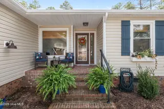 1827 Caracara Drive, New Bern, NC 28560 – photo 4: 4-web-or-mls-DSC_0823