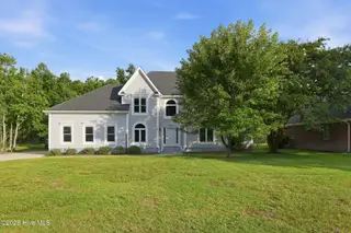 1912 Snowy Egret Drive, Morehead City, NC 28557 – photo 1: Front