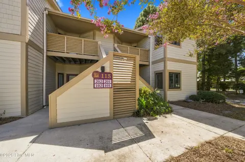 115 Longstreet Drive Apt 208, Wilmington