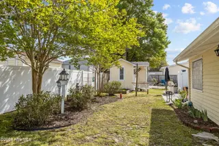 213 Pensacola Avenue, Morehead City, NC 28557 – photo 9: Backyard