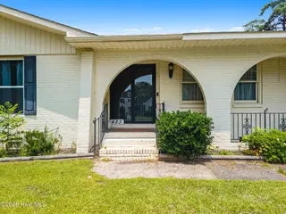 423 S Edgewood Circle, Whiteville, NC 28472 – photo 6: front doors