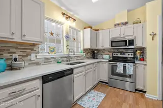 396 Deer Path, Calabash, NC 28467 – photo 6: Kitchen