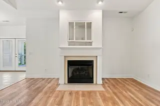 1204 Brighton Drive, Winterville, NC 28590 – photo 12: 11-web-or-mls-BLS_0017_edit