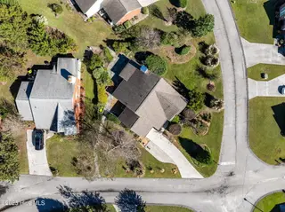 3055 Weatherby Court, Wilmington, NC 28405 — 2-bedroom home in Northchase, Wilmington, NC, photo 23 of 26: 17-web-or-mls-DJI_20251030134432_0222_D