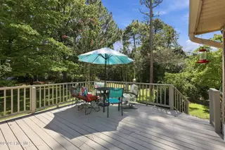 5914 Santo Domingo Court, New Bern, NC 28560 – photo 10: 6-web-or-mls-0C0A3475-edit