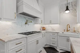 2005 Grenville Court, Trent Woods, NC 28562 – photo 17: 23-web-or-mls-DSC_4782