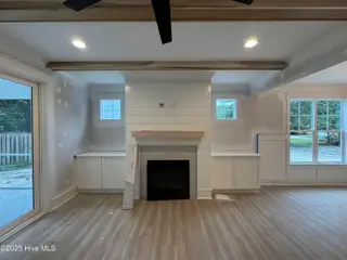 8136 Saltcedar Drive, Wilmington, NC 28411 – photo 5: Fireplace/Built-ins