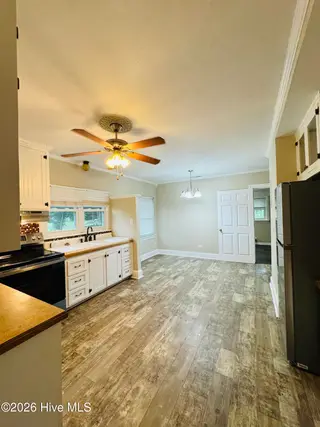 111 Ferry Road, Elizabeth City, NC 27909 – photo 12: Kitchen