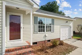 2595 Pine Knoll Drive, Kinston, NC 28504 – photo 5: 05-2595 Pine Knoll Dr-5