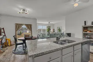 344 Tributary Circle, Wilmington, NC 28401 – photo 3: 005_img_2753_901