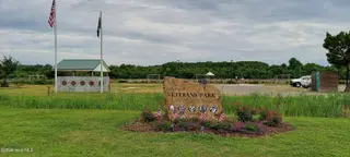 123 NE 15th Street, Oak Island, NC 28465 – photo 18