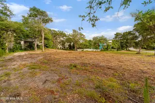 112 Sandpiper Lane, Indian Beach, NC 28512 – photo 10: Vacant lot in Pine Knoll Shores