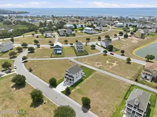211 210 Colleton Square, Newport, NC 28570 – photo 4: 4-web-or-mls-211 Colleton Square 003
