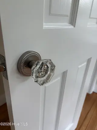 505 S 5th Avenue, Wilmington, NC 28401 – photo 23: 505S5thDoorknob