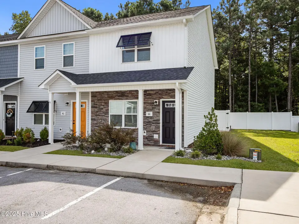 44 Catalina Circle, Swansboro, NC 28584 – photo 1 of 57: Front Elevation